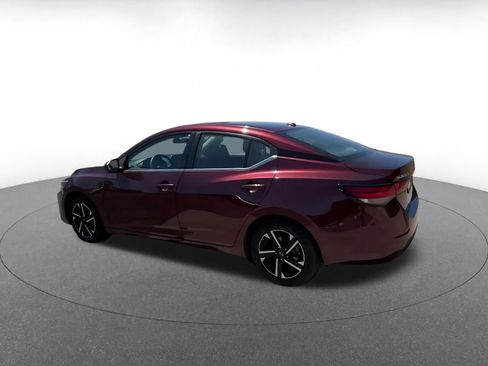 Used 2025 Nissan Sentra SV FWD image 10