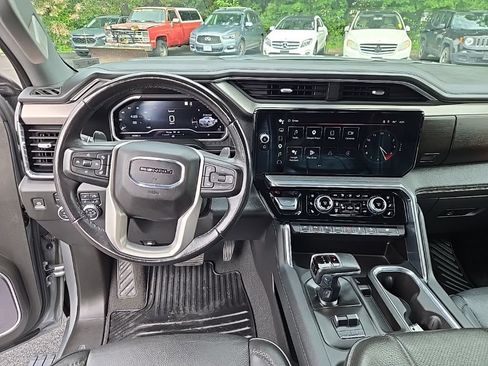 Used 2023 GMC Sierra 1500 Denali w/ Denali Reserve Package AWD/4WD image 16