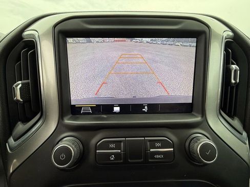 Used 2019 Chevrolet Silverado 1500 LT Trail Boss image 18