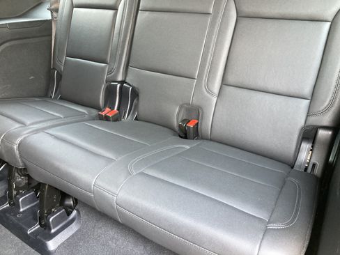 Certified 2025 Chevrolet Tahoe LT AWD/4WD image 15