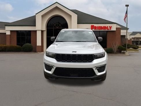 New 2025 Jeep Grand Cherokee Limited w/ Black Appearance Package image 10