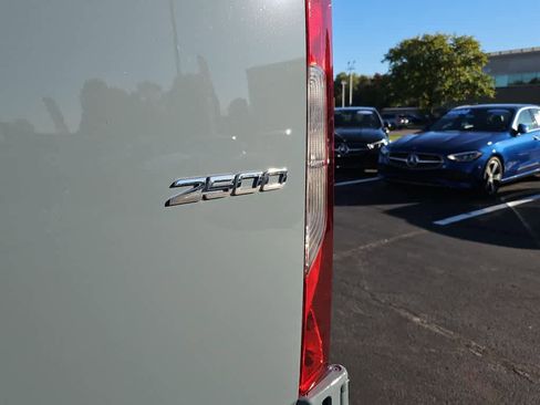 New 2026 Mercedes-Benz Sprinter 2500 image 7