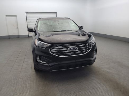 Used 2023 Ford Edge Titanium image 14