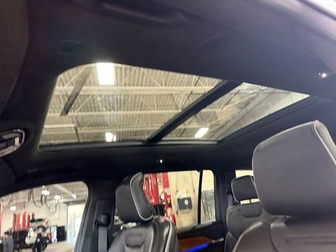 Used 2021 Jeep Grand Cherokee L Summit AWD/4WD image 39