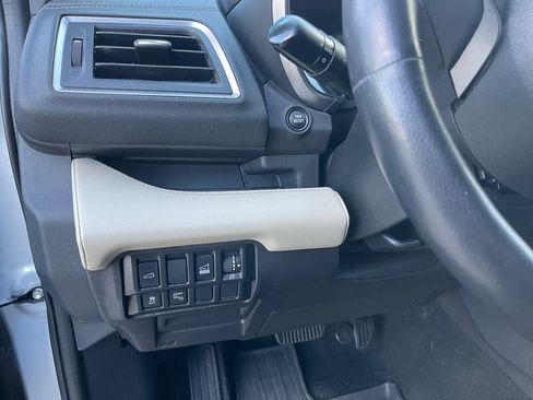 Used 2019 Subaru Ascent Limited image 29