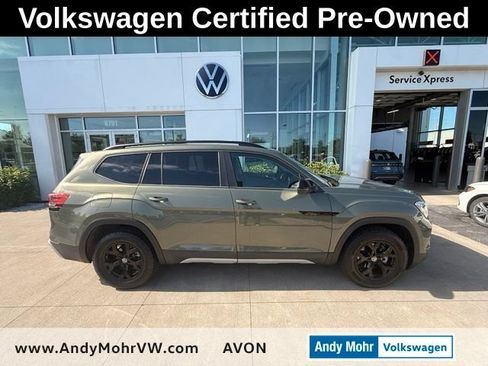 Used 2024 Volkswagen Atlas Peak Edition SEL AWD/4WD image 5