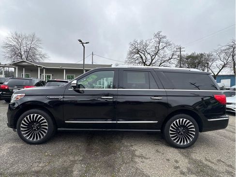 Used 2018 Lincoln Navigator L Black Label w/ Cargo Package image 4