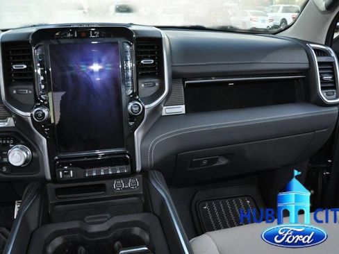 Used 2022 RAM 1500 Limited image 21