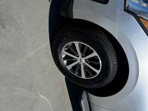 Certified 2018 Ford Expedition Max XLT w/ Equipment Group 202A image 2