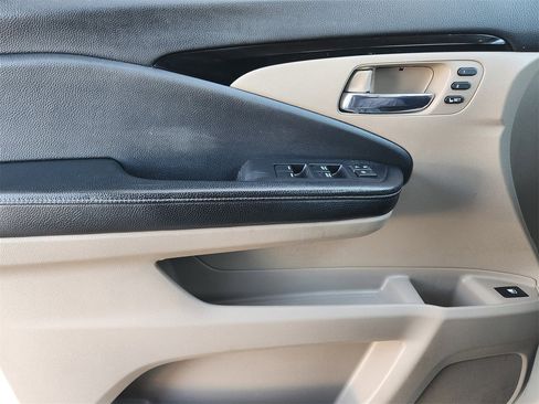 Used 2019 Honda Ridgeline RTL-E image 22