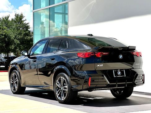 New 2026 BMW X2 xDrive28i w/ Technology Package AWD/4WD image 7