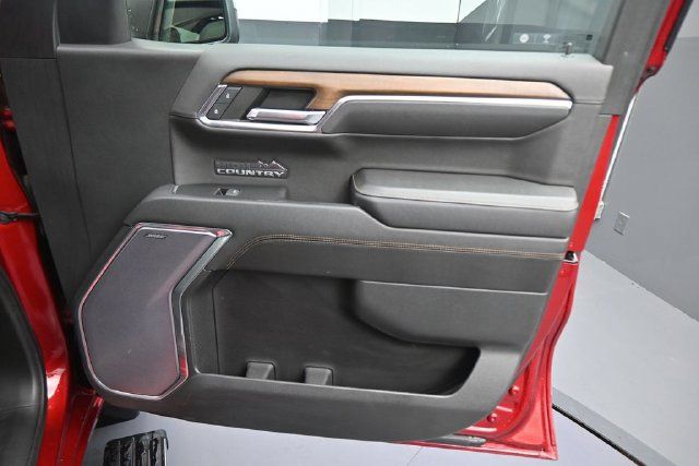 Used 2023 Chevrolet Silverado 1500 High Country w/ High Country Premium Package AWD/4WD image 19