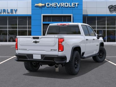 New 2026 Chevrolet Silverado 2500 ZR2 w/ LPO, Dark Essentials Package