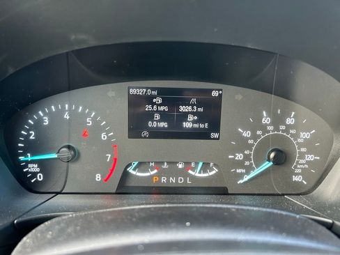 Used 2022 Ford Escape SE w/ Convenience Package FWD image 24