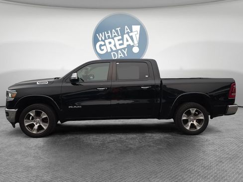 Used 2022 RAM 1500 Laramie AWD/4WD image 7