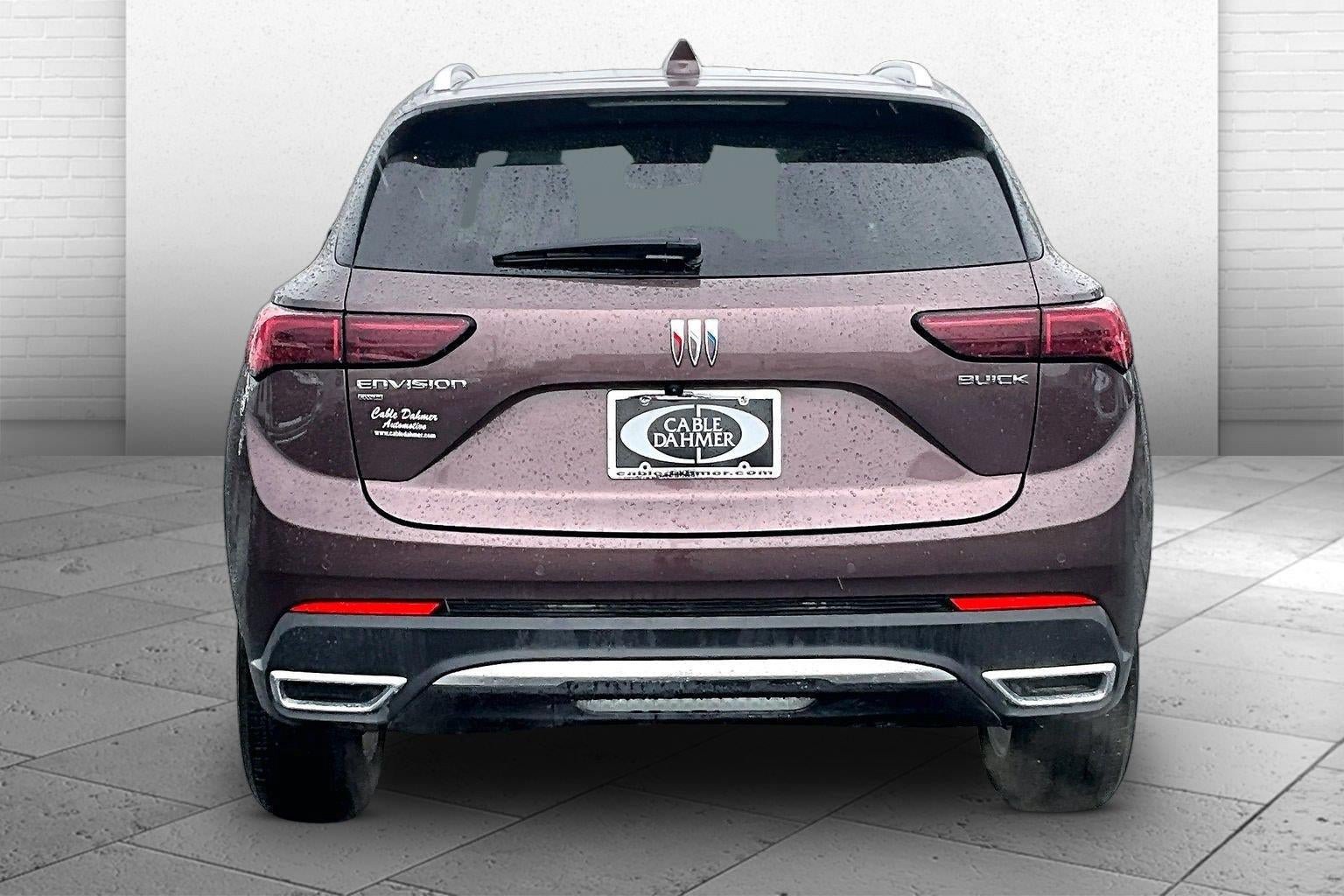 Used 2024 Buick Envision Preferred AWD/4WD image 3