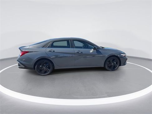 New 2026 Hyundai Elantra SEL Sport image 9