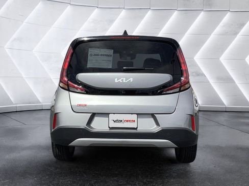 Used 2024 Kia Soul LX w/ Option Group 015 image 5