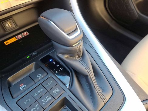 New 2025 Toyota RAV4 XLE Premium image 15