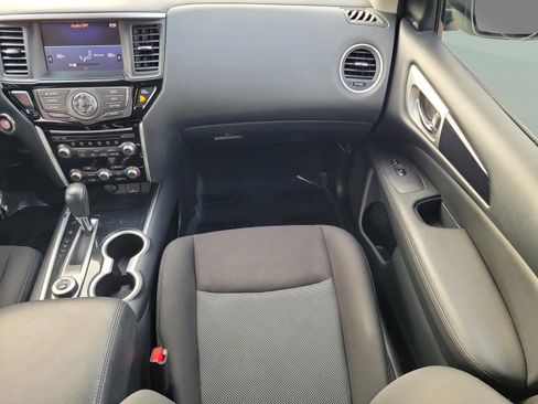 Used 2020 Nissan Pathfinder SV w/ Cargo Package image 15