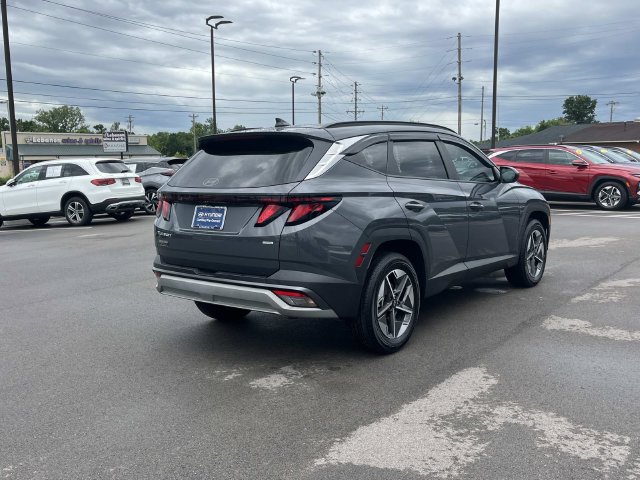 Certified 2025 Hyundai Tucson SEL AWD/4WD image 5