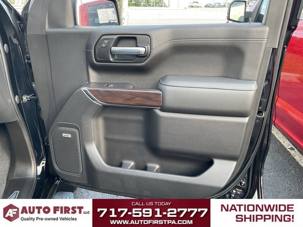 Used 2021 GMC Sierra 1500 SLT w/ SLT Premium Plus Package AWD/4WD image 18