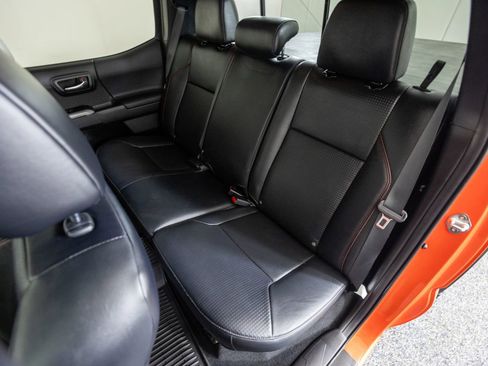 Used 2023 Toyota Tacoma 4x4 Double Cab image 31