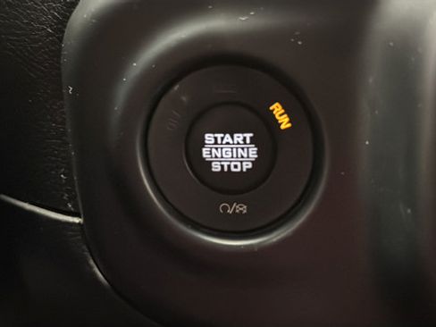 Used 2020 Jeep Wrangler Unlimited Rubicon AWD/4WD image 22
