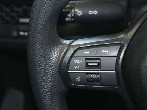 Used 2023 Honda Accord EX image 17