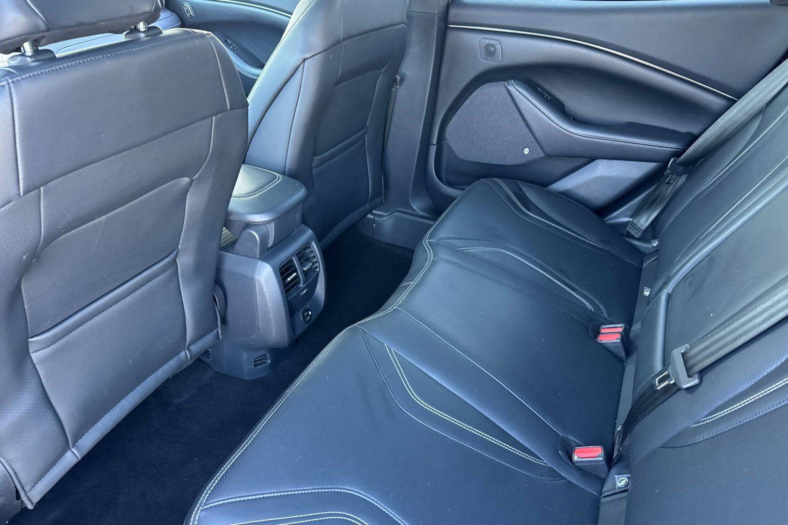 Used 2022 Ford Mustang Mach-E Premium RWD image 26