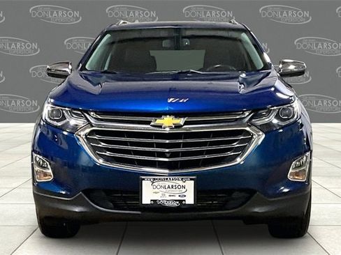 Used 2020 Chevrolet Equinox Premier image 2