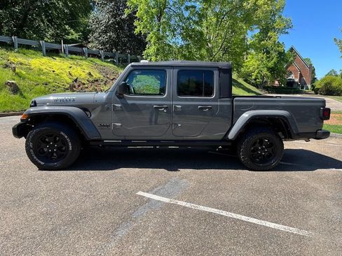 Used 2022 Jeep Gladiator Sport AWD/4WD image 26