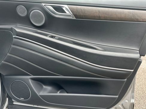 Used 2023 Genesis GV80 2.5T w/ Prestige Package image 40