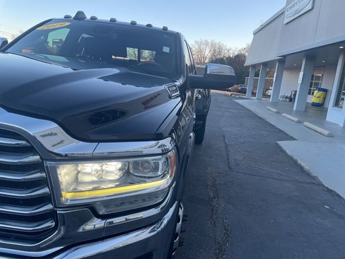 Used 2019 RAM 3500 Limited image 4