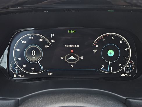 Used 2021 Hyundai Palisade Calligraphy image 9