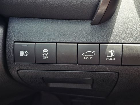 Used 2023 Toyota Camry SE FWD image 31