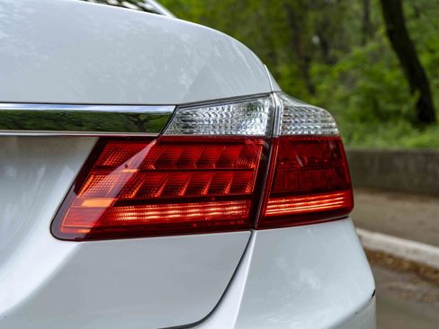 Used 2013 Honda Accord EX-L image 13