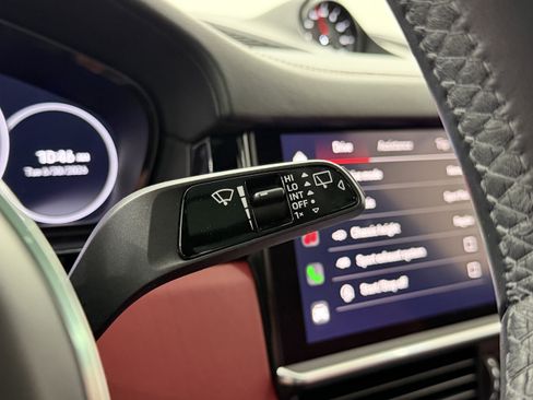Certified 2023 Porsche Cayenne GTS AWD/4WD image 56