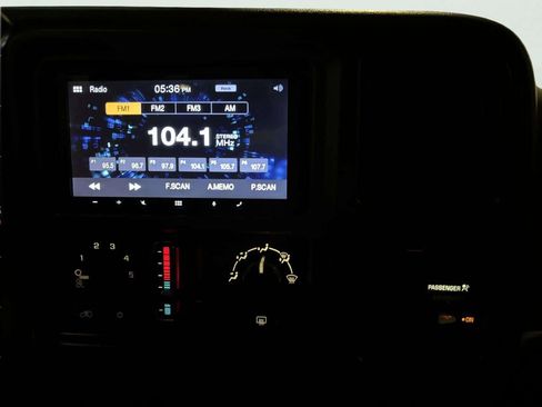 Used 2003 Chevrolet Silverado 2500 LS image 30