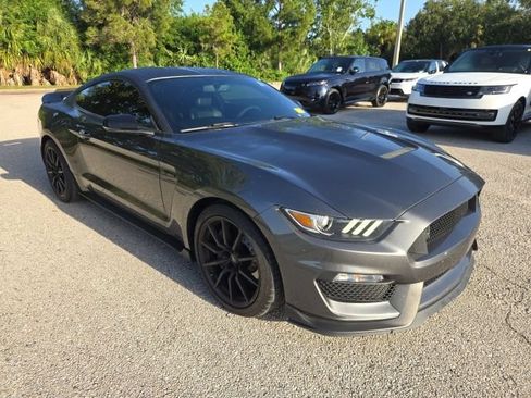 Used 2016 Ford Mustang Shelby GT350 w/ Technology Package RWD image 7