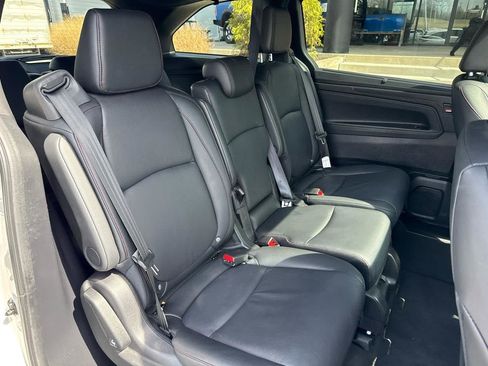 Used 2025 Honda Odyssey Sport-L image 28