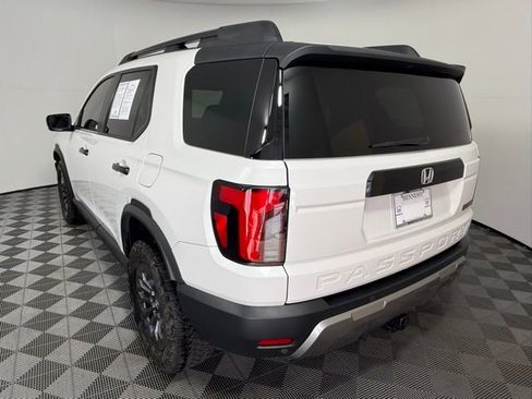 Used 2026 Honda Passport TrailSport image 5