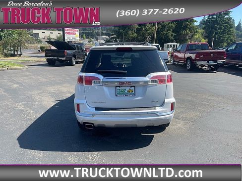 Used 2017 GMC Terrain Denali AWD/4WD image 4