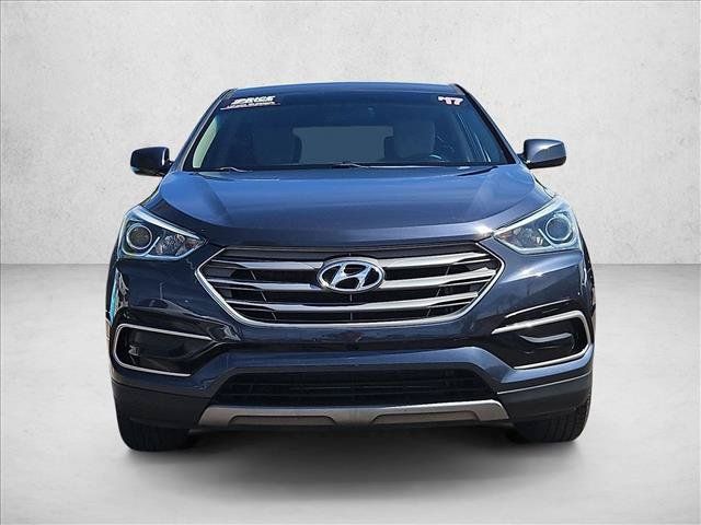Used 2017 Hyundai Santa Fe Sport FWD image 2