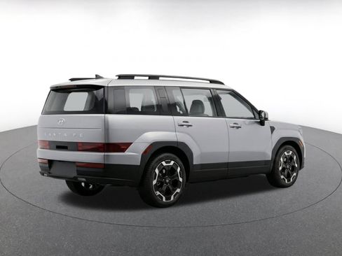 Used 2026 Hyundai Santa Fe SEL FWD image 8