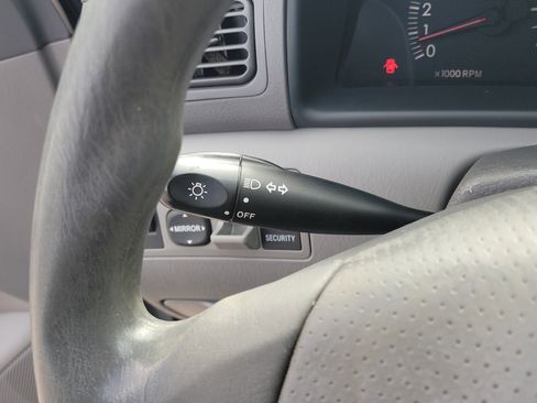 Used 2006 Toyota Corolla CE image 26