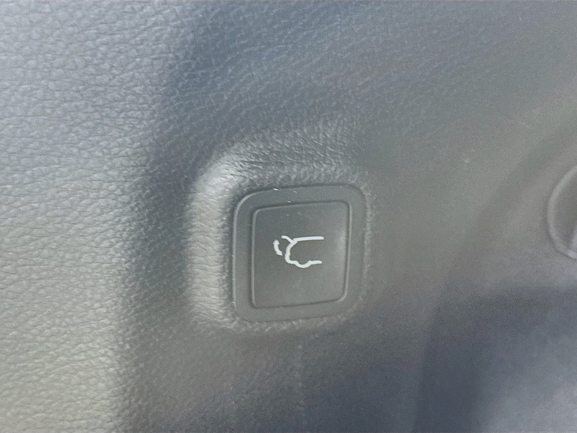 Used 2022 Jeep Cherokee Latitude Lux FWD image 29