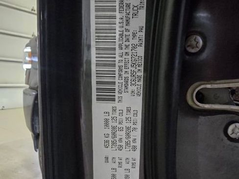 Used 2019 RAM 2500 Laramie w/ Night Edition image 29