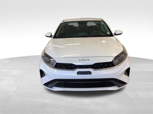 Certified 2023 Kia Forte LXS image 6