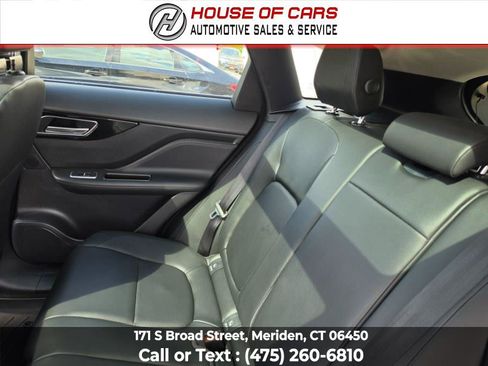 Used 2019 Jaguar F-PACE Premium AWD/4WD image 41